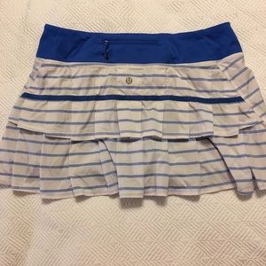 Lulu lemon ruffle skirt